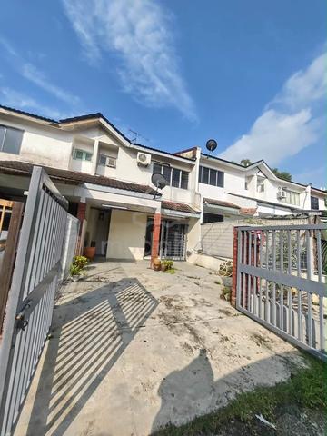 Desa Cemerlang Double Storey Terrace House 1