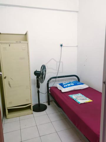 Bilik Sewa Lelaki, Mudah ke Klang-Shah alam, Free wifi 1
