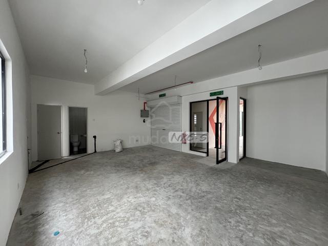 FOR RENT! Seruang square small office bandar rimbayu limited unit 1