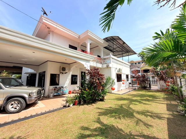 Kobusak Semi Detached House l Big Land Spacious courtyard 5-6 Parking 1