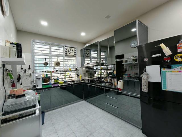 AAA Bandar Putra Gate B IOI Tropic Double Storey Endlot 26x75sqft 1