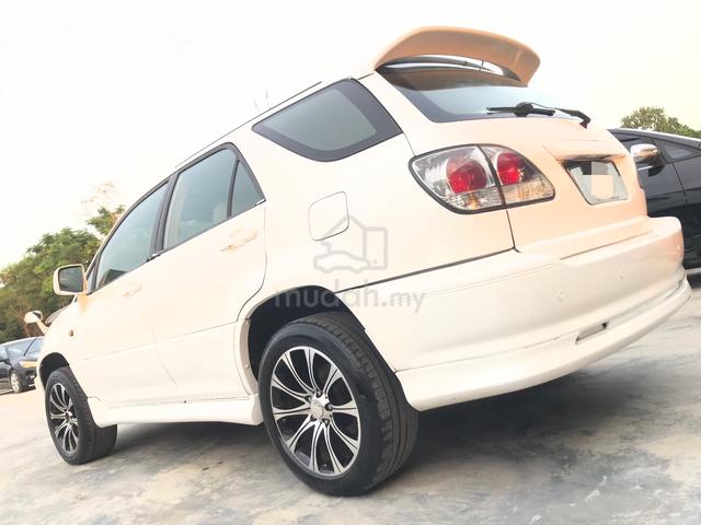 Toyota HARRIER 3.0 ALCANTARA(A)LEATHER SEAT/18"RIM - 4