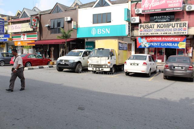 Shah Alam Seksyen 18 shop lot for sale (for Bumiputera buyer only) 1