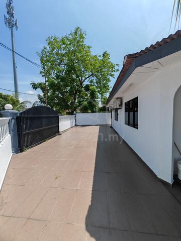 Megah Ria Masai Low cost corner Lot House For SALE 1