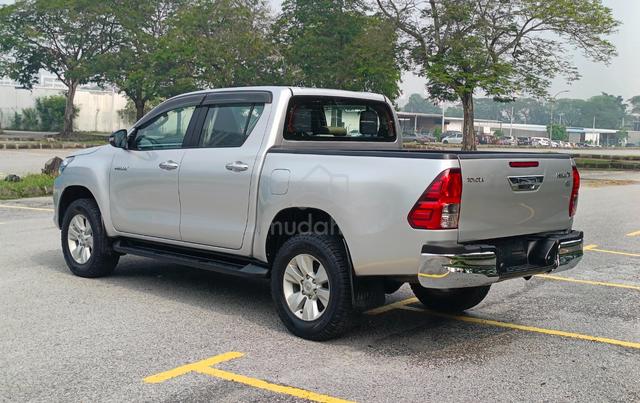 2019 Toyota HILUX 2.4 G (M) 4X4, FULL SERVICE REC - 3