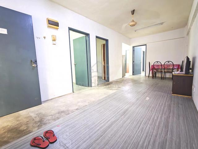 Pelangi Apartment ( Pelangi Damansara ) 1