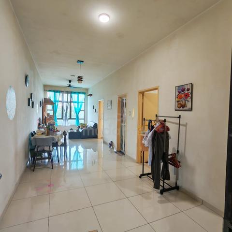 D'Summit Residences 1