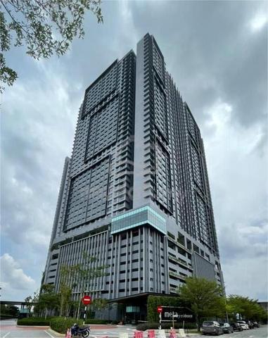 Room For Rent Fully Furnished Meta City walking to MRT Aircond For Men 1
