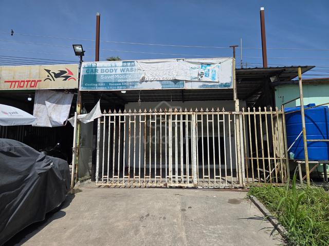 Retail Store Workshop at Menggatal Roadside 1