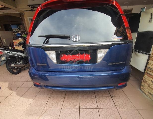2004 Honda STREAM 1.7 (A) - 3