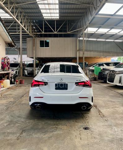 2021 Mercedes Benz A35 2.0 Sedan AMG 4 MATIC - 4
