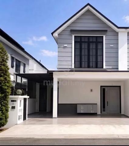 Eco Spring Rose 2 Storey House Mount Austin 1