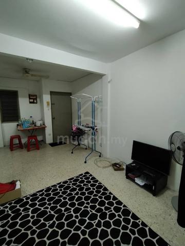 Sharing masterbedroom 5min berjalan ke LRT Cempaka 1
