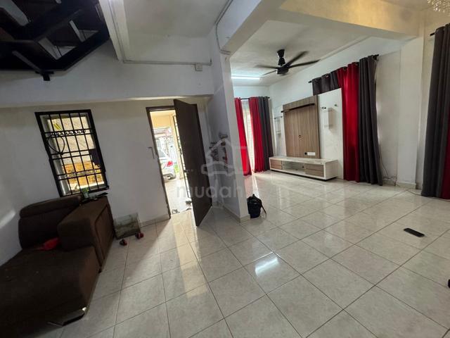 Double Storey Taman Mawar Pasir Gudang End Lot Full Loan Below Price 1