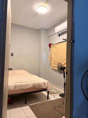 available female room 1