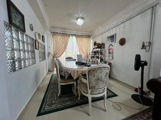 25' x 111' 🔥 SPACIOUS Double Storey Seksyen 8 @ Shah Alam FOR SALE! 4