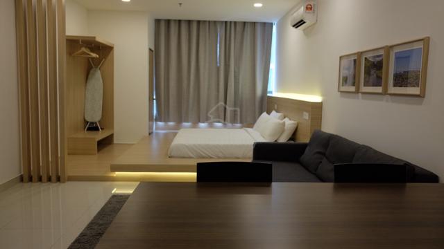 Atria SOFO Suites 1