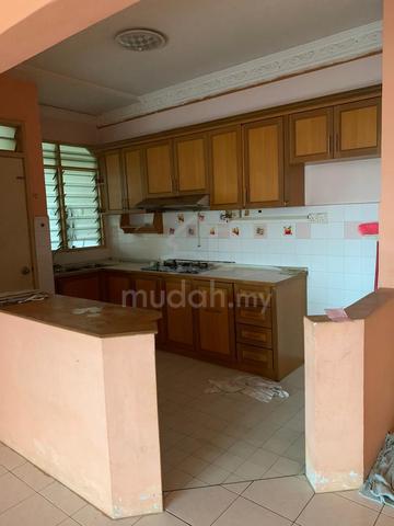 Vista Seri Putra Apartments 1