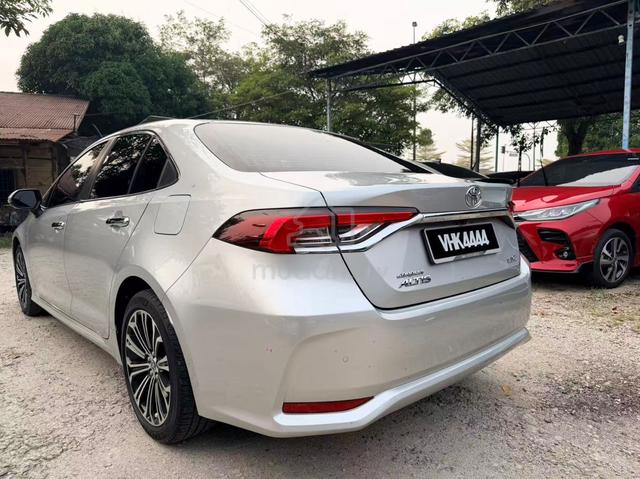 Toyota Altis 1.8 G nice number 4444 - 4