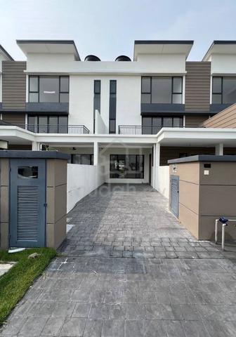 Diamond City Emerald Townhouse GROUND UNIT+LESS DEPO+OPEN FACING+GUARD 1