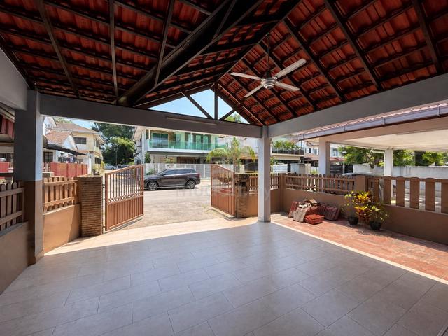 NON BUMI ⭐ 1.5 Storey Terrace House Seksyen 7 Kota Damansara 1
