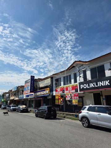 Facing Main Road | Near Clinic | Good Visibility 1