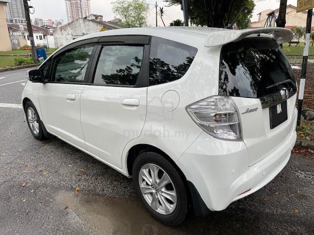 2014 Honda JAZZ 1.3 HYBRID FACELIFT (A) - 2