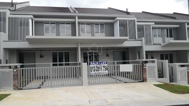 Gated & Guarded 2 Storey Terrace Keranji, Greenwoods 1