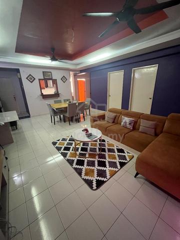 Zamrud Apartment 1