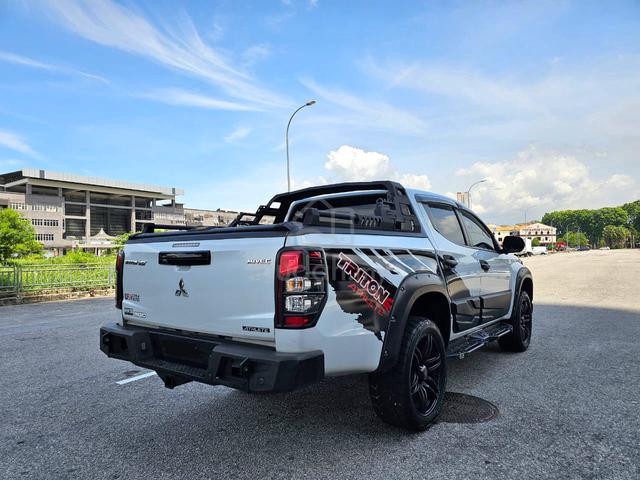 2021 MITSUBISHI TRITON 2.4 VGT HS (A) LOW MiLEAGE  - 4