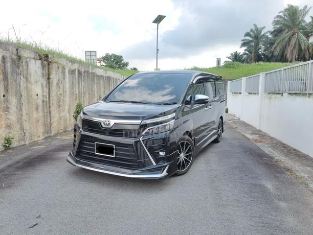 2018 Toyota VOXY 2.0 ZS KIRAMEKI (A) - 1