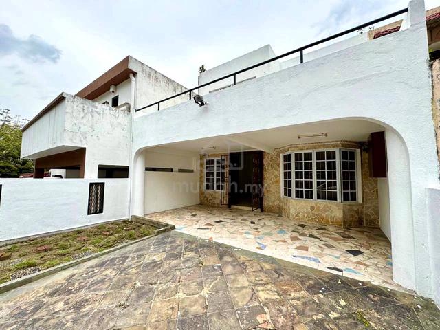 RENOVATED & FACING OPEN🔥Double Storey Terrace SS12, Subang Jaya 1