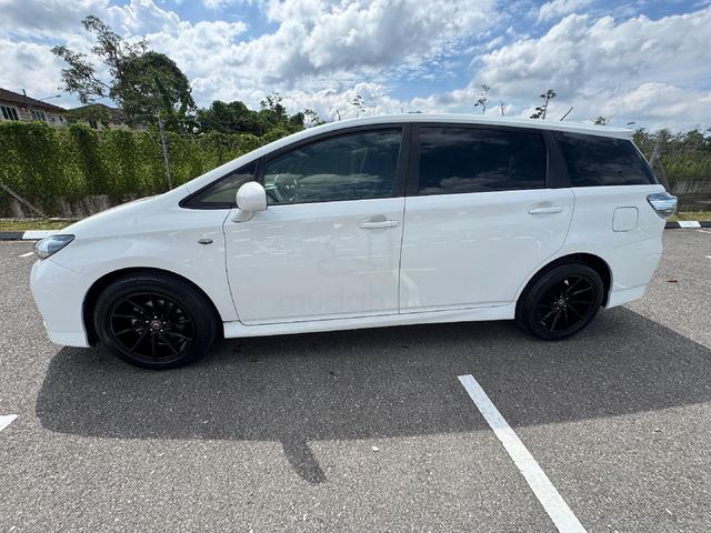 2012 Toyota WISH 1.8 X (A) - 2