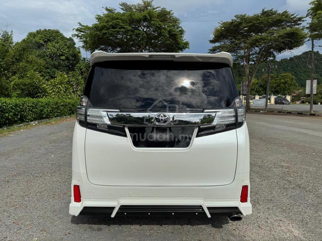 2017 Toyota VELLFIRE 2.5 (A) - 2