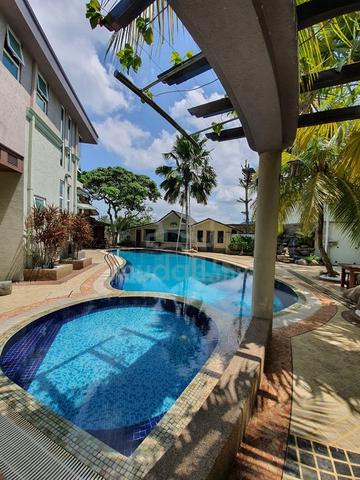 Kemensah Heights 2.5 Storey Bungalow House Freehold with Pool 1