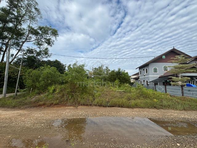 lot banglo seberang takir 1