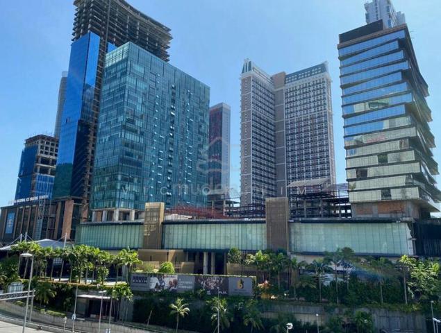 Empire City, Colonial Loft 1