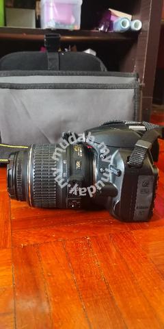 nikon d3000 for sale