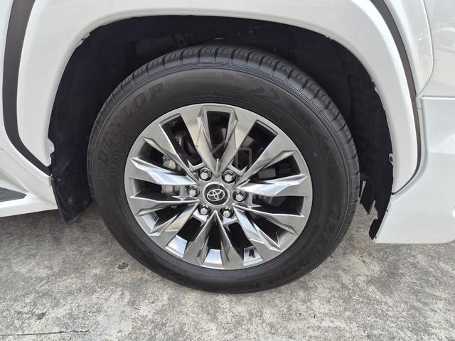 2023 Toyota LANDCRUISER 3.5 ZX UNREG - 5