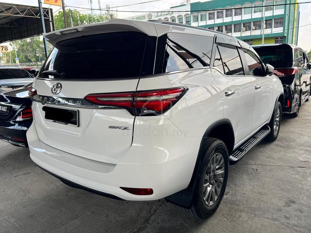 2022 Toyota FORTUNER SRZ 2.7L (A) - 4
