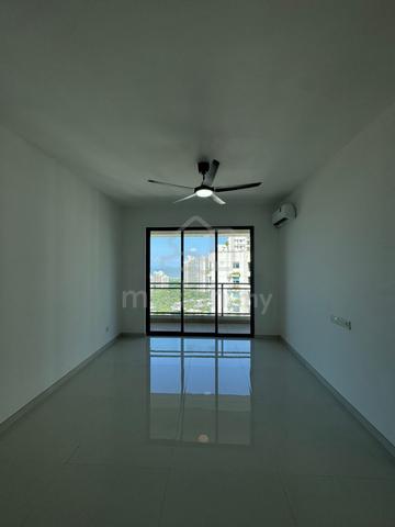 Starview Bay @ Forest City 1