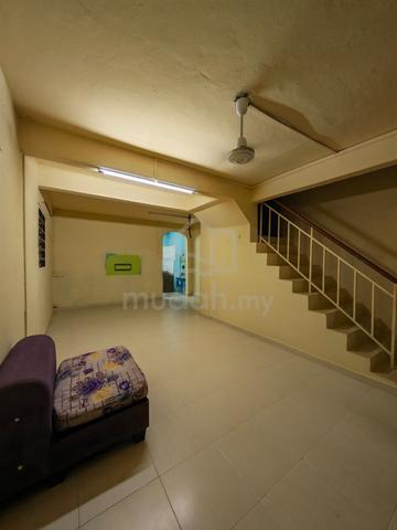 Taman Ungku Tun Aminah,Low Cost Endlot 2 Storey Terrace House For Sale 1