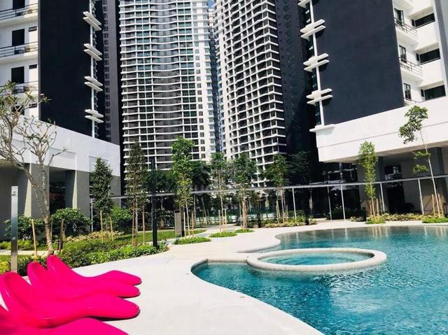 KL Traders Square Residences 1