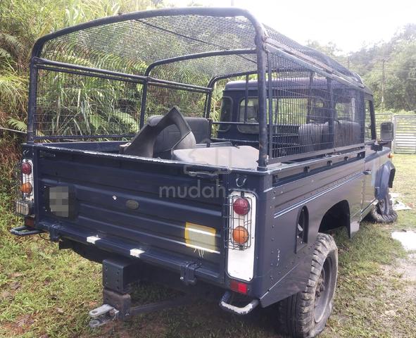 1995 Land Rover DEFENDER 110 2.5 (M) - 1