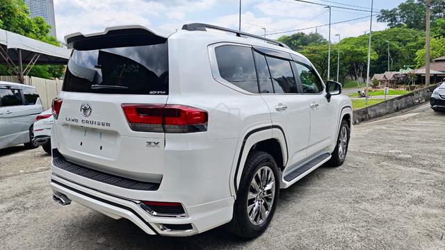 2024 Toyota LANDCRUISER 3.4 ZX FJA300W (A) GRED 6A - 2