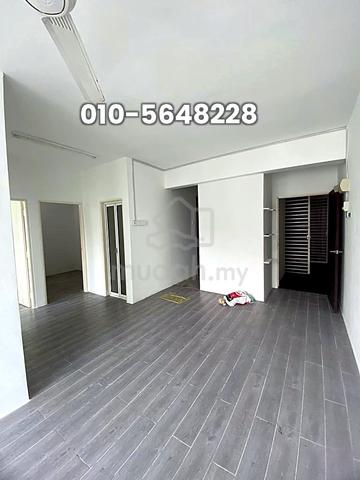 Skyridge Apartment 1