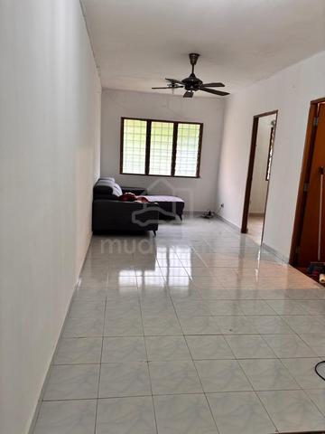 Apartment Lestari (Damansara Damai) 1