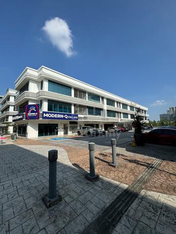 Best Buy 2nd floor shop Radius Business Park Third avenue Cyberjaya 1