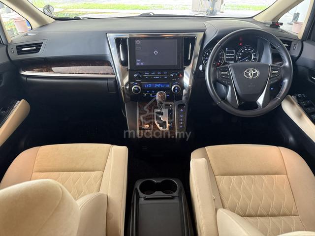 2022 Toyota ALPHARD 2.5 X GRADE 4 - 5