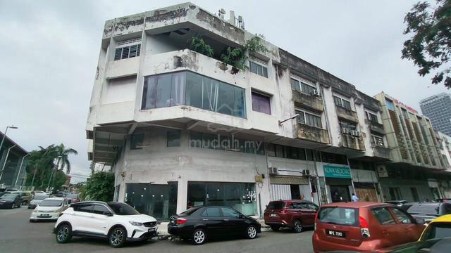 CORNER Shop Taman Mutiara Barat Cheras【2.5 Floors】Face Main Road 1